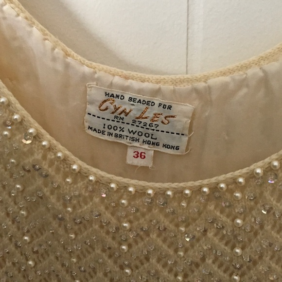 Cyn Les Hand Beaded Cream Sleeveless Top - Picture 2 of 2